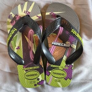 Minecraft Havaianas Kids Size 11/12